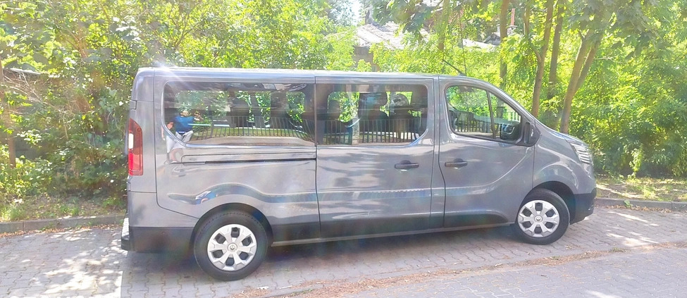 Renault Trafic cena 172200 przebieg: 22000, rok produkcji 2023 z Warszawa małe 46